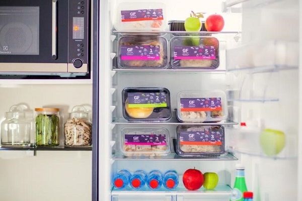 Контейнеры Grow Food в холодильнике