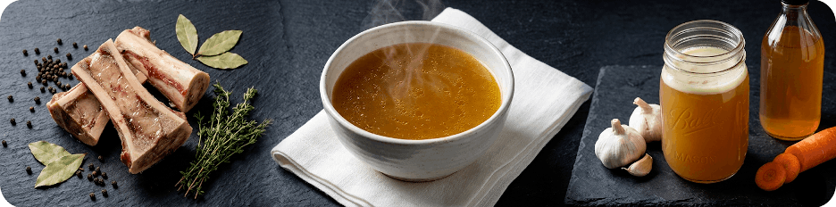 Костный бульон: польза, вред и классический рецепт на 12–24 часа